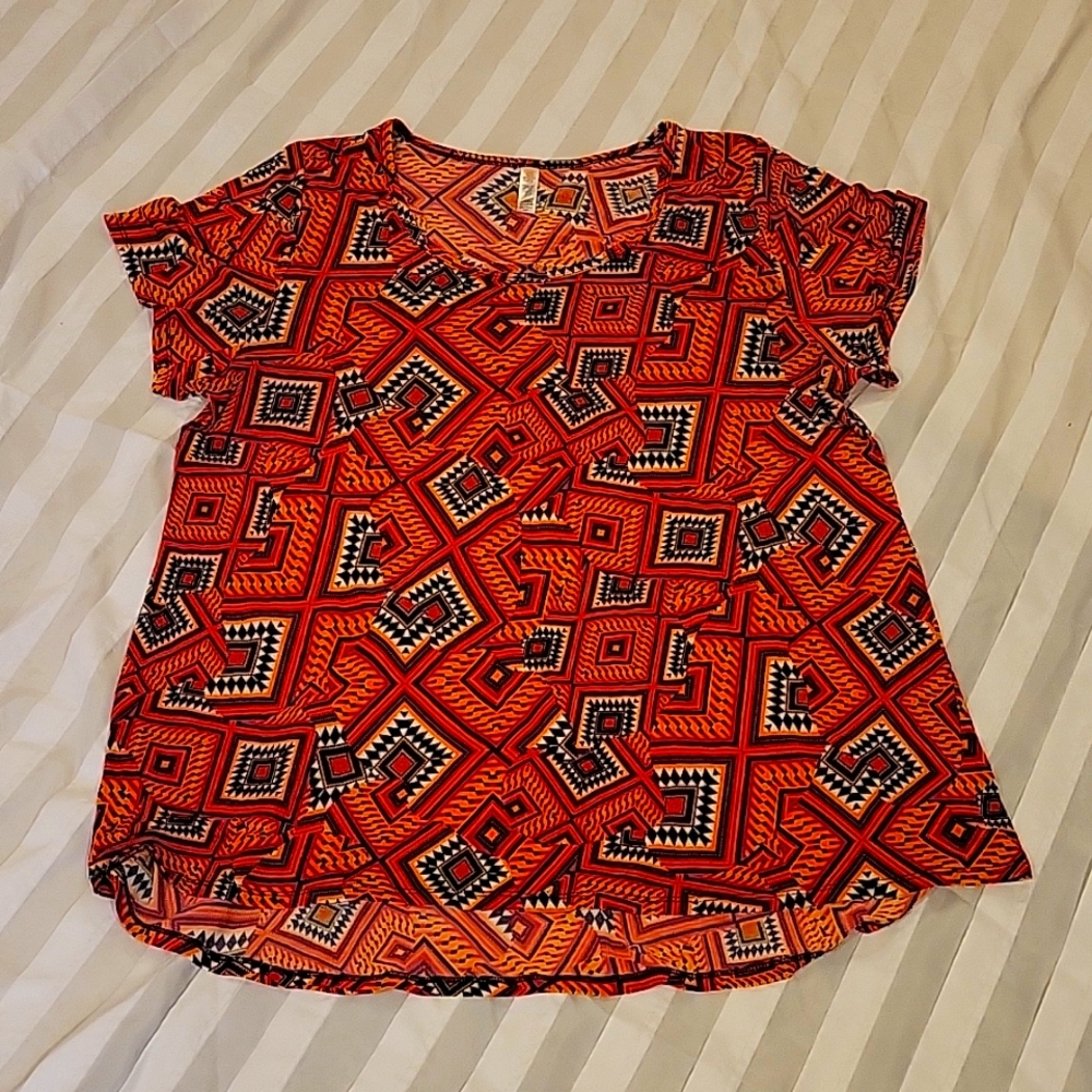 2XL LulaRoe Classic ("slinky" material)